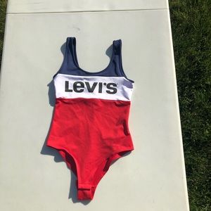 Levi’s body suit